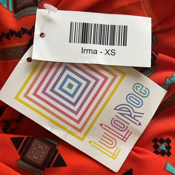 LuLaRoe “IRMA” HIGH-LOW TUNIC OVERSIZED TOP SIZE EXTRA SMALL 🌟NWT🌟 - Picture 8 of 11